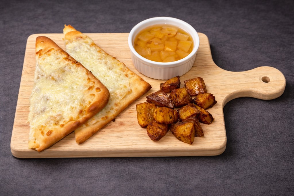 Kids cheese flatbread