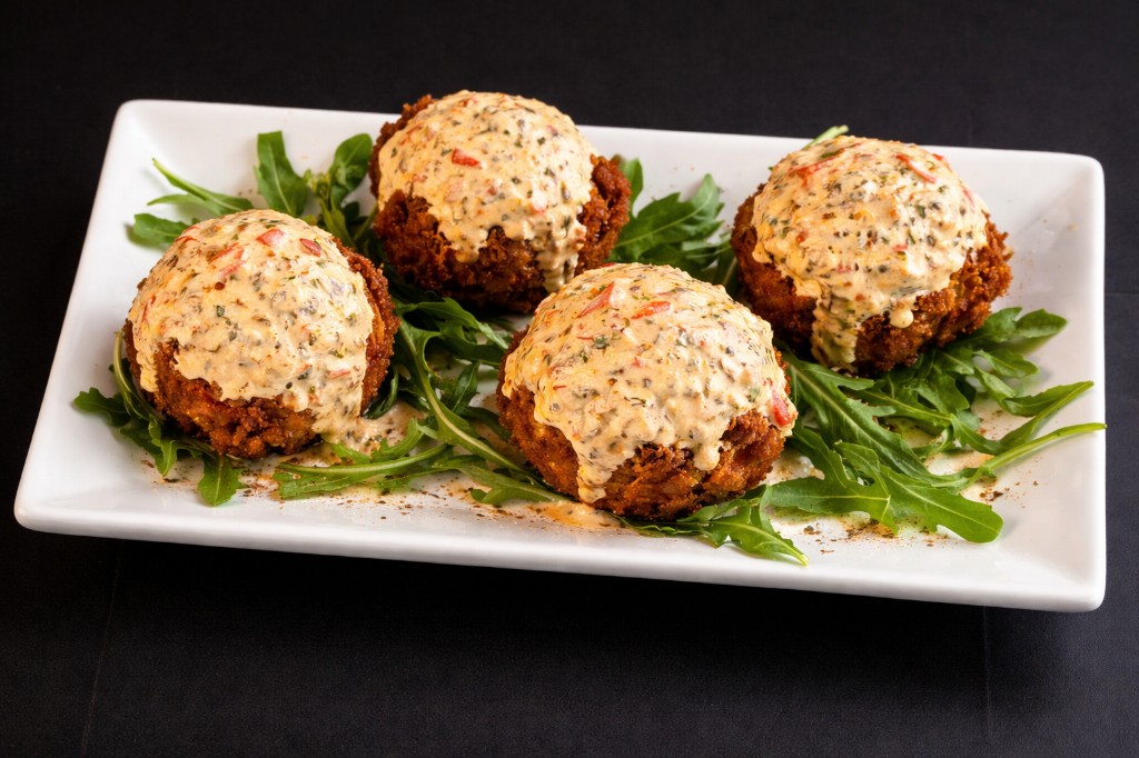 Crispy chicken croquettes with creamy sauce